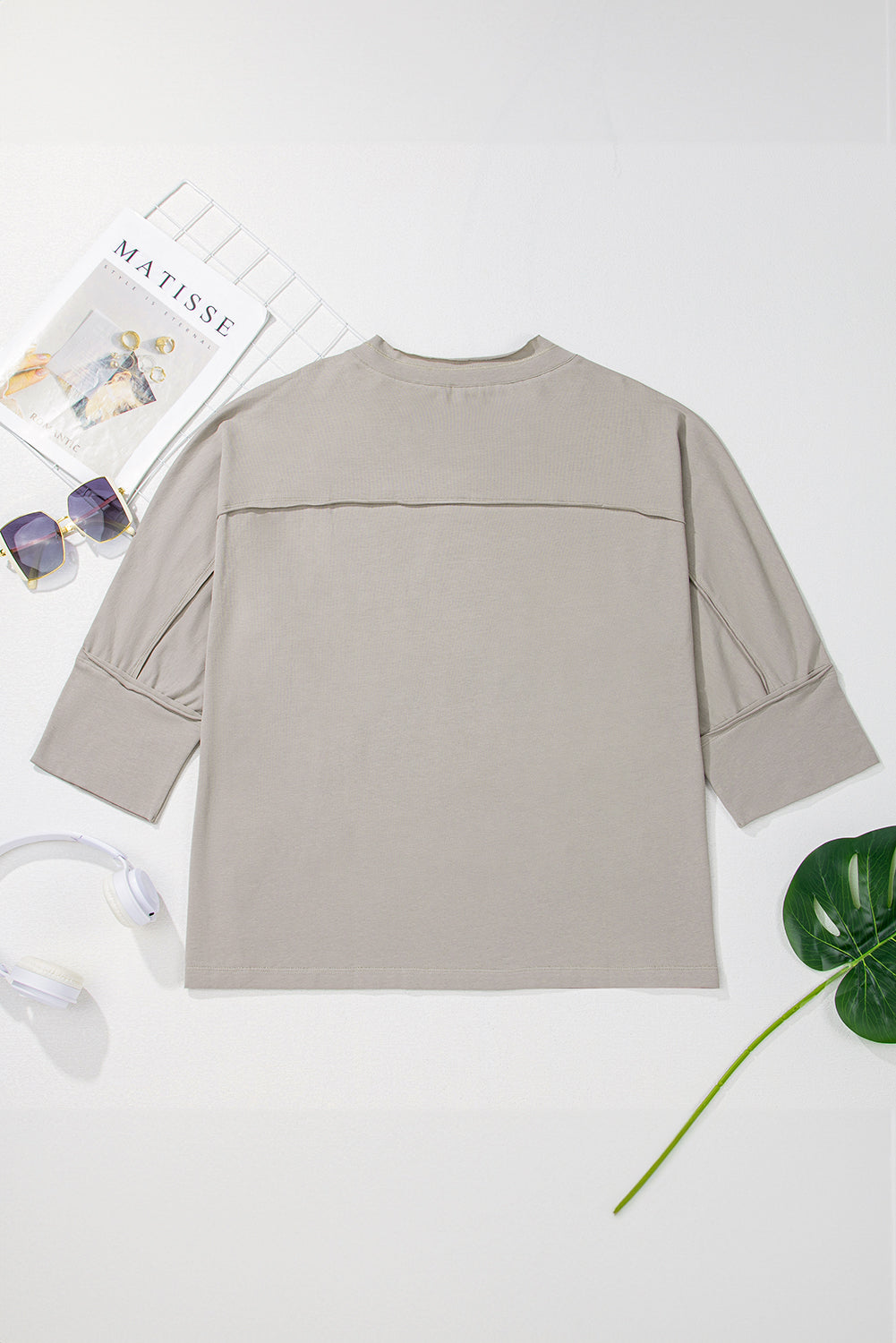 Medium Grey Floral Star Patched 3/4 Sleeve Plus Size Top