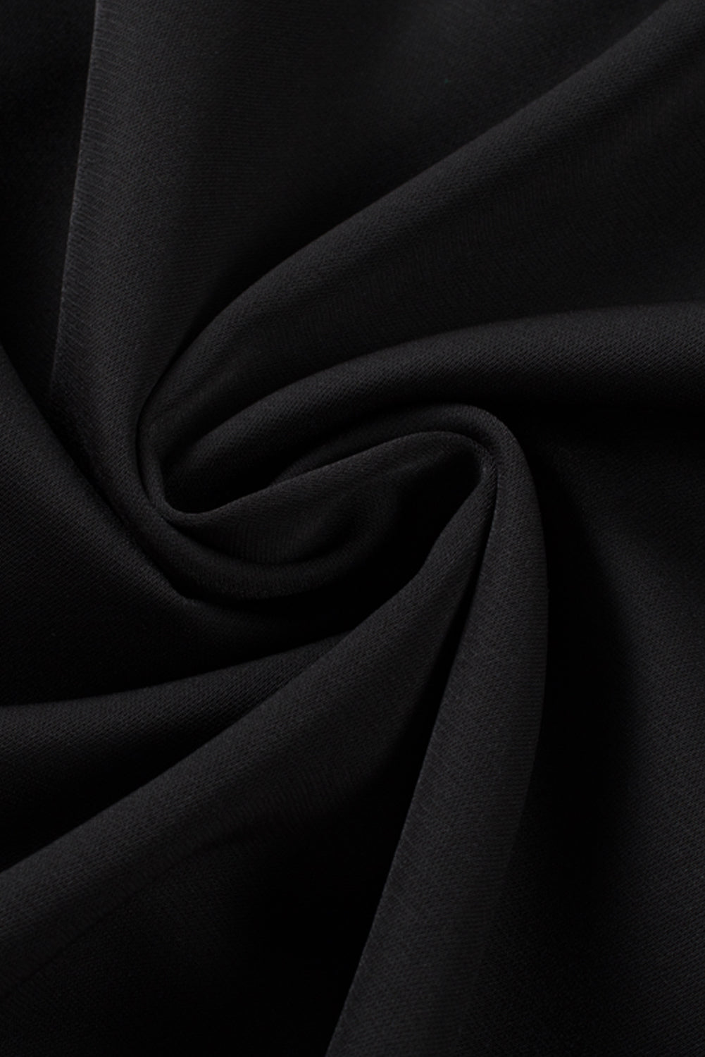 Black Keyhole Crew Neck Pleated Plus Size Top
